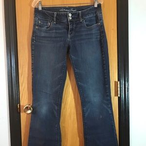 SIZE 10 American Eagle Artist Jean
